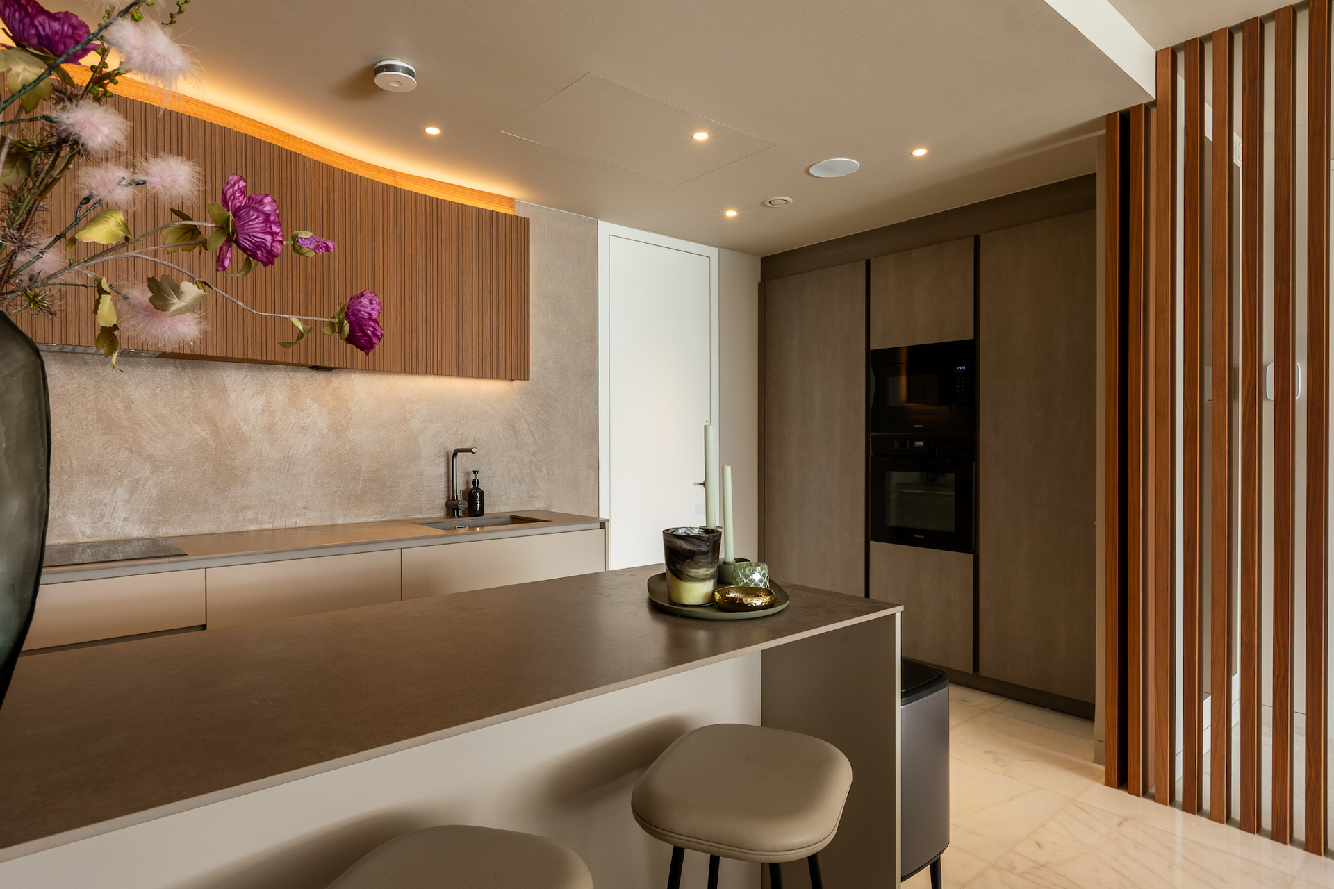 Resa Estates Ibiza Talamanca apartment luxury kitchen bar.jpg